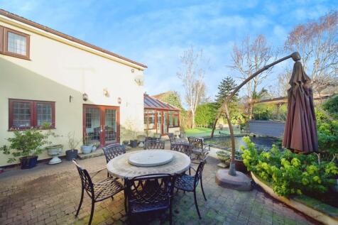 Property Image 9