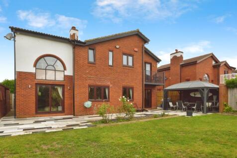 Property Image 4