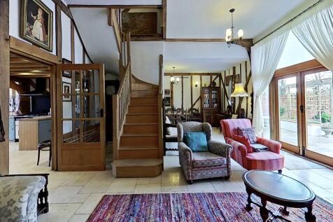 Property Image 8