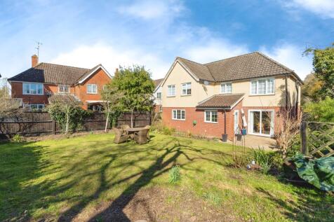Rear Garden: