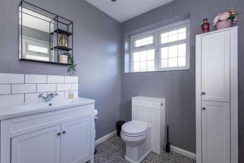En-suite Shower Room