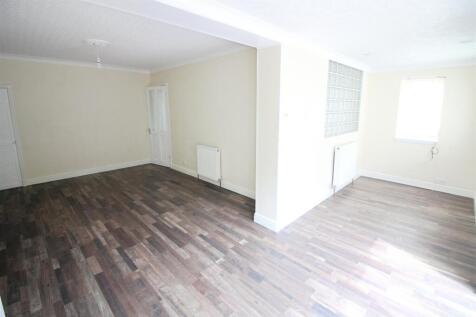 Dining/family room