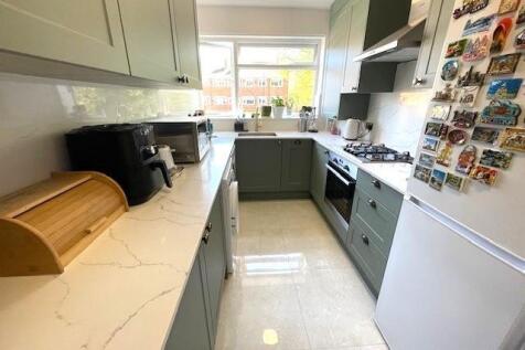 Kitchen 5.jpg
