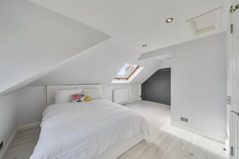 1365586-21-68ed1640bed79.jpg