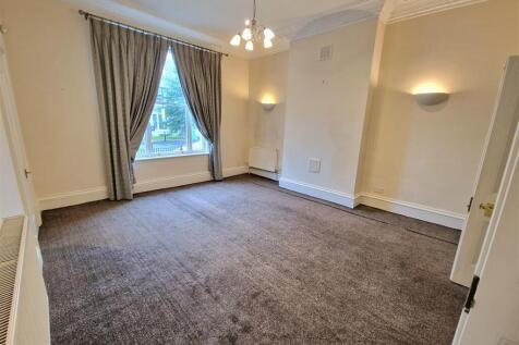 Lounge 1