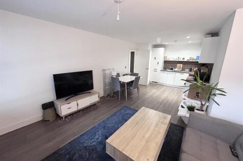 Lounge/Kitchen