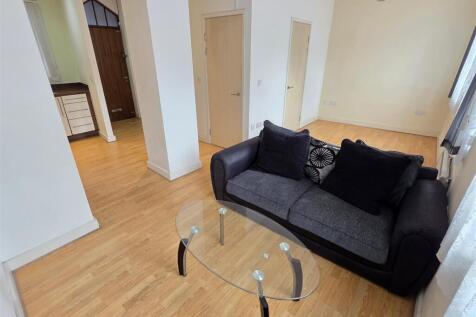 Lounge/Bedroom