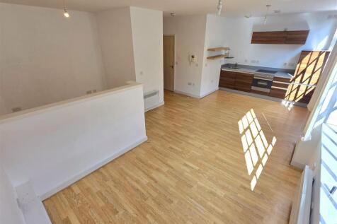 Lounge/Bedroom/Kitchen