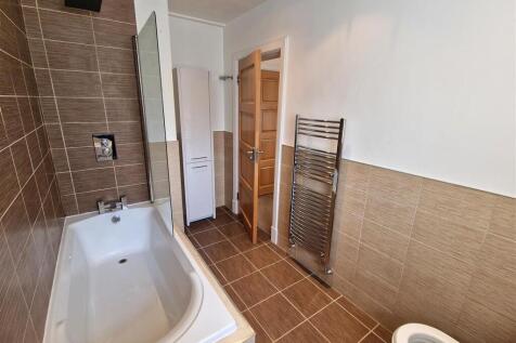 Master Bedroom Ensuite