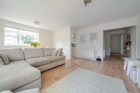 1327743-10-687f6f...