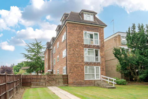 1327743-4-687f6ec...