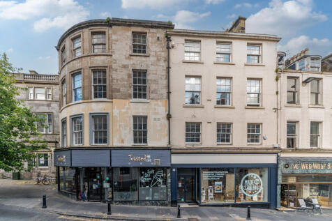 002-46eKingSt