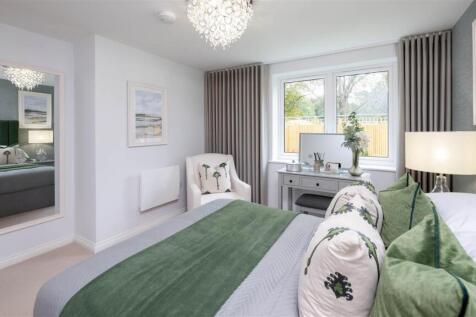 Manns Lodge Show Apartment Master Bedroom 2.jpg