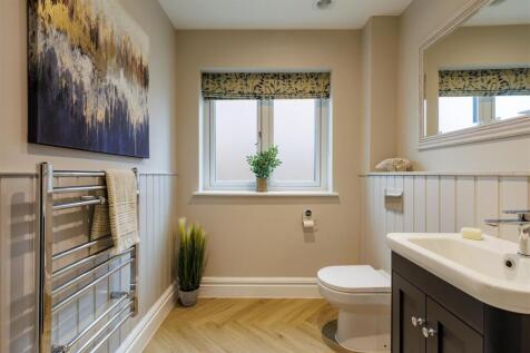 Cloakroom/WC