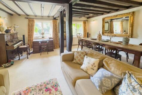 Family/Dining Room
