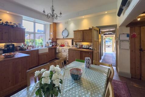 Kitchen.jpg