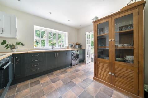 Jubilee Cottage Kitchen.jpg