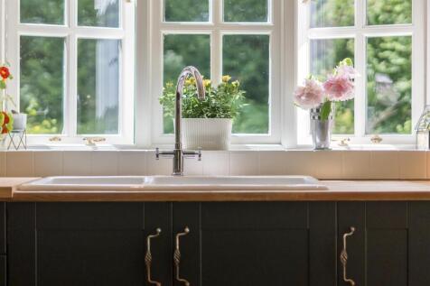 Jubilee Cottage Lifestyle 4.jpg