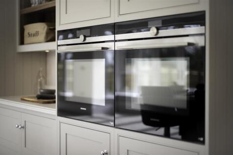 3-4 Kitchen 2.jpg