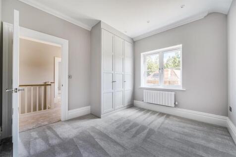 Bedroom 4.jpg