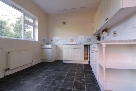 Crowstone Road ki...