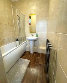 148 Tintern Avenu...