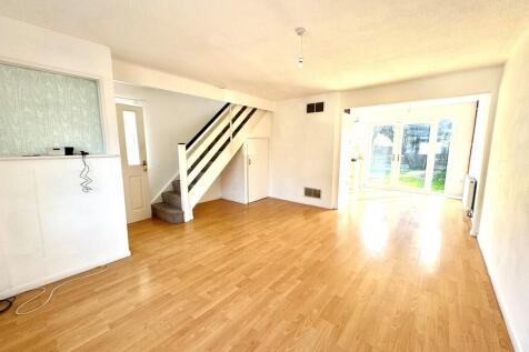 77 coniston loung...