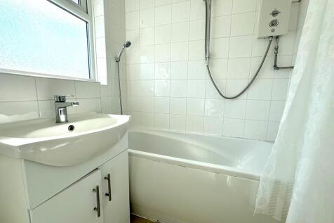 77 Conniston Bath...