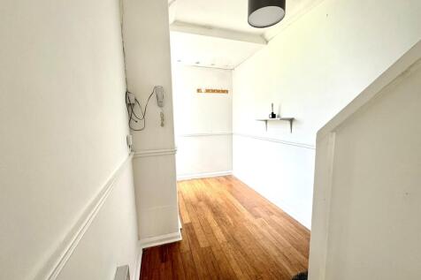 19 Chalkwell Lodg...