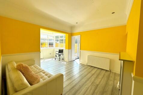 21 Meteor Road li...