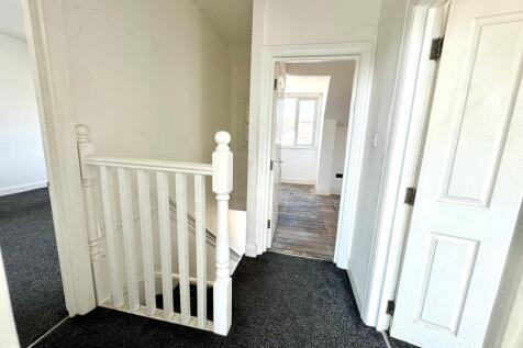 10 Preston Road f...