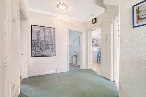 2 Marine Parade h...
