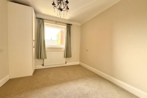 5 Elmtree lodge b...