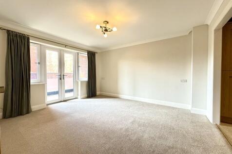 5 Elmtree lodge l...