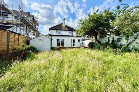 52 Preston Road g...