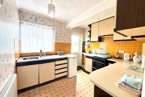 19 Glastonbury Ch...
