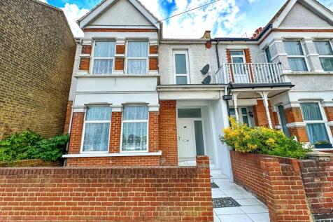 7 Hamstel Road fr...