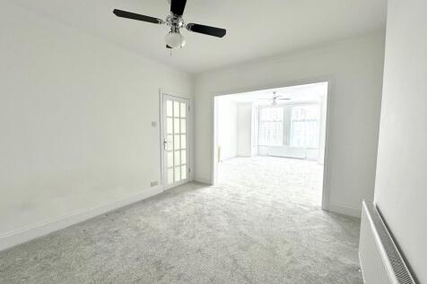 7 Hamstel Road re...