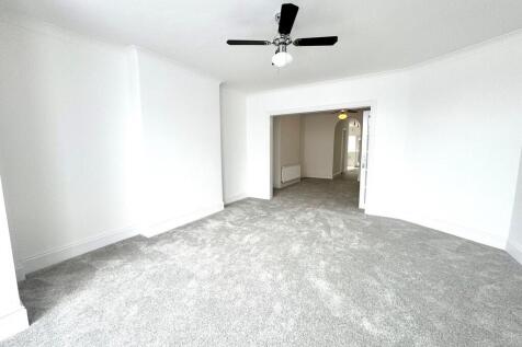 7 Hamstel Road li...