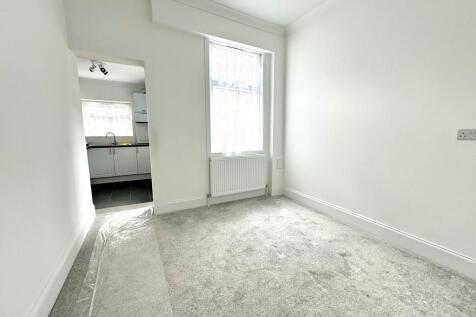 7 Hamstel Road br...