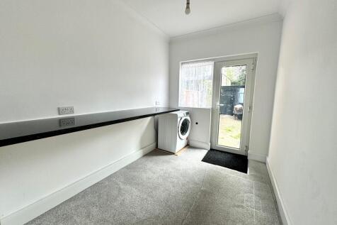 7 Hamstel Road ut...