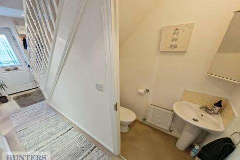 Ground Floor W/c