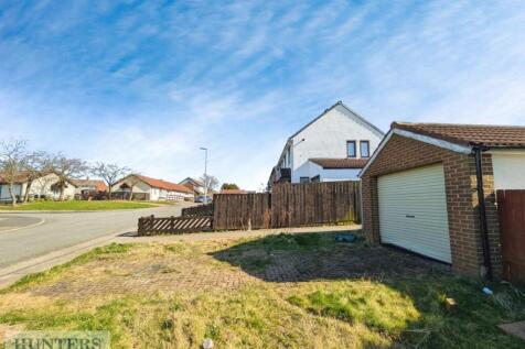 DETACHED GARAGE