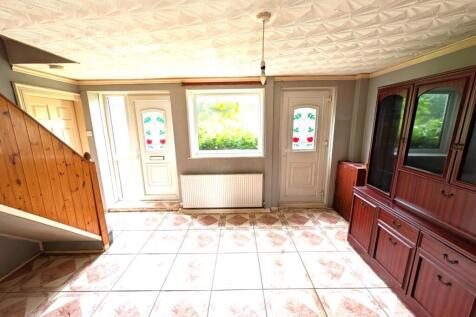 Hall / Dining Room