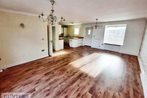 Lounge / Dining Area / Kitchen