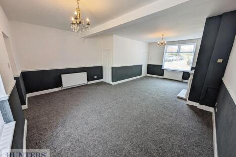 Lounge / Dining Room
