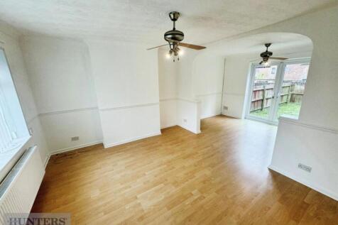 Lounge / Dining Room