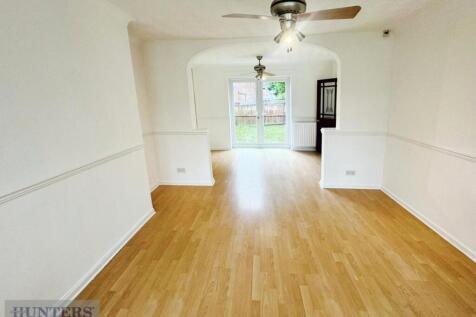 Lounge / Dining Room