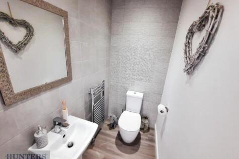 Cloakroom W/c