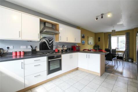 Kitchen Diner.